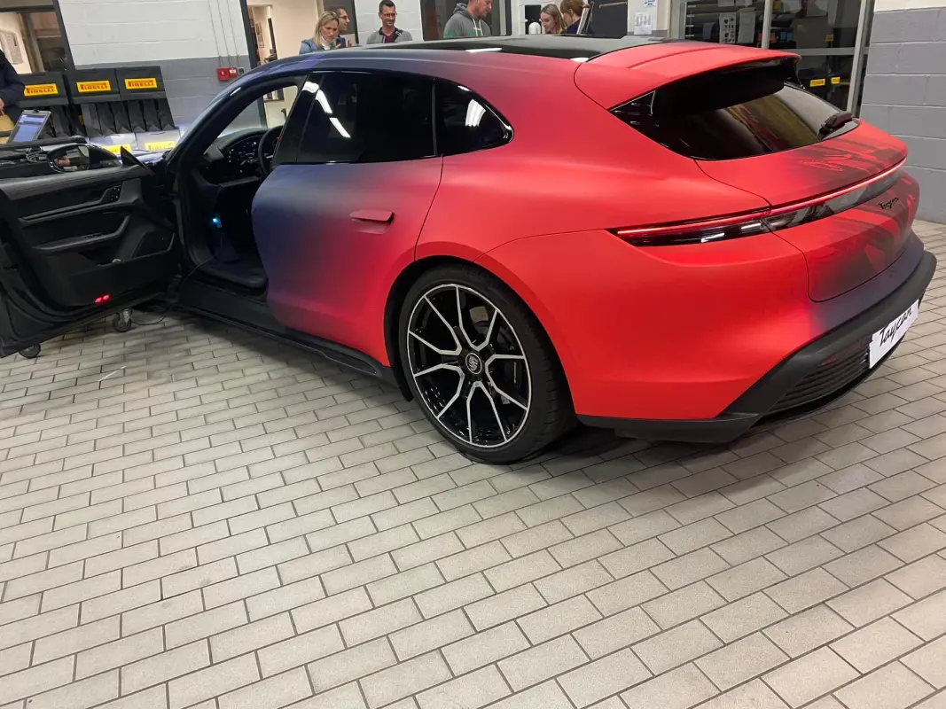 Mc Carrosserie Peinture Carrosserie Voiture Et Moto Wallers Et Ses Alentours Realisation 31